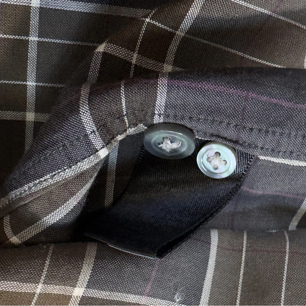 John Varvatos Men's Plaid‎ Button-Up Shirt Size XL Lightweight & Thin Breathable